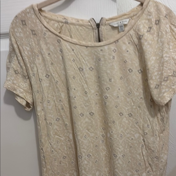 Lucky Brand Vanilla Star Cream Patterned Women's Top - Picture 1 of 3